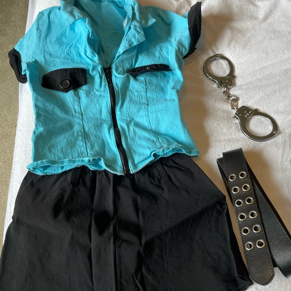 Leg Avenue Officer Frisk Me Costume size Small